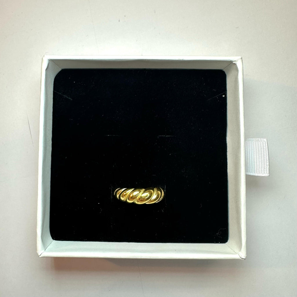 Gold Snake ring