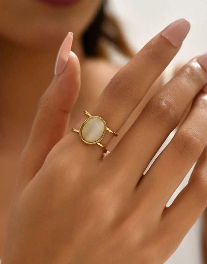 Anello Queen
