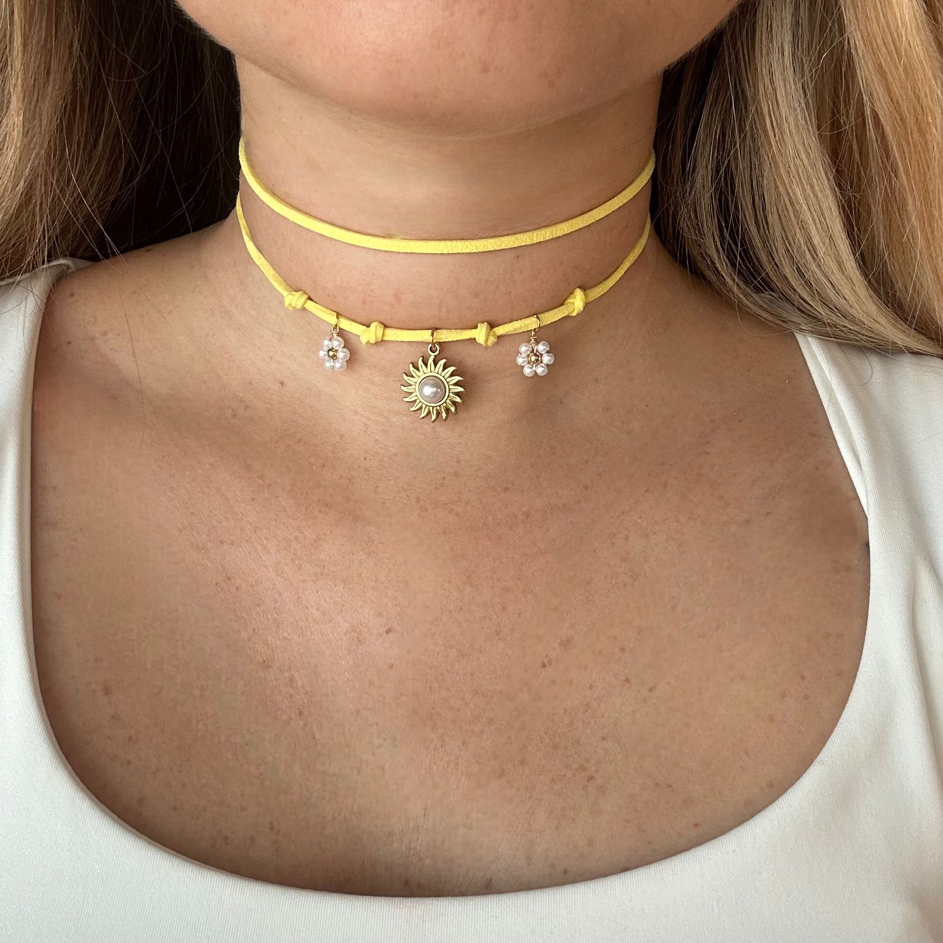Chocker Daisy