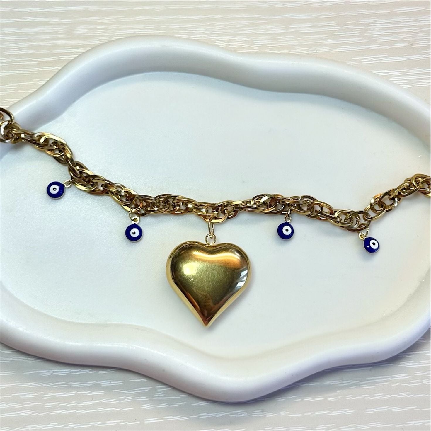 Collana Coraline