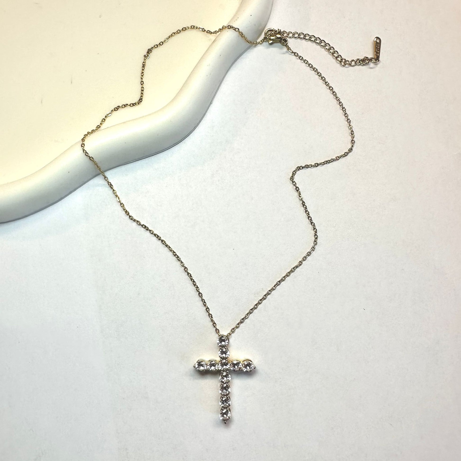 White Heart Necklace