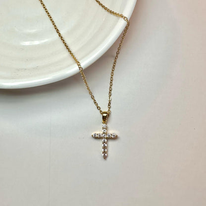 Collana Croce Zirconi