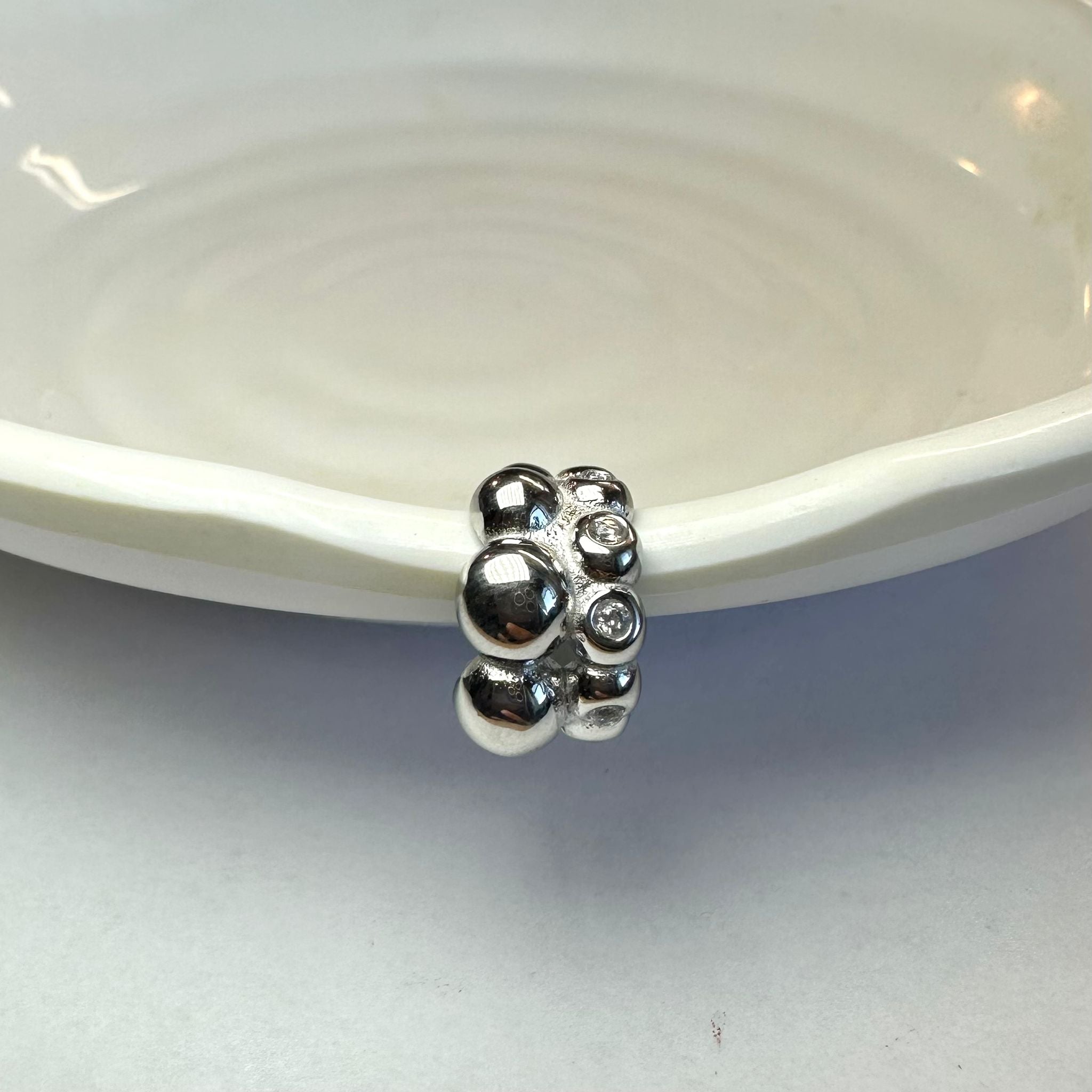 EarCuff Bubble Zirconato Argento