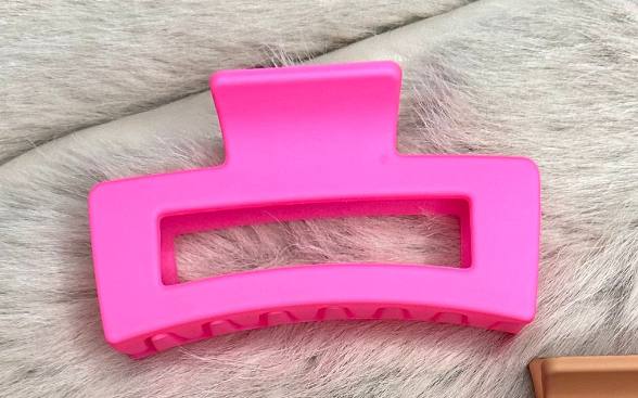 Hair clips