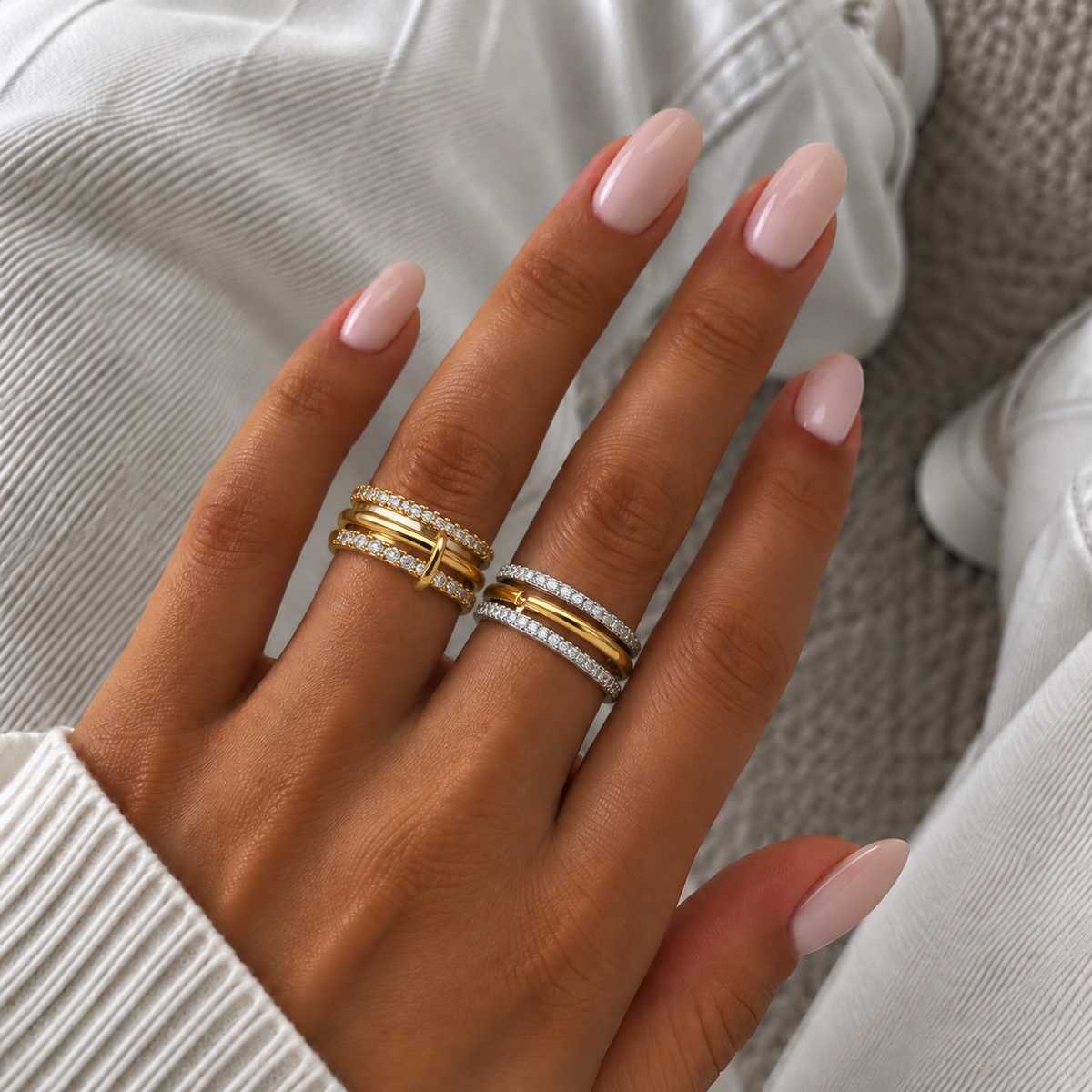 Goldener Herzring