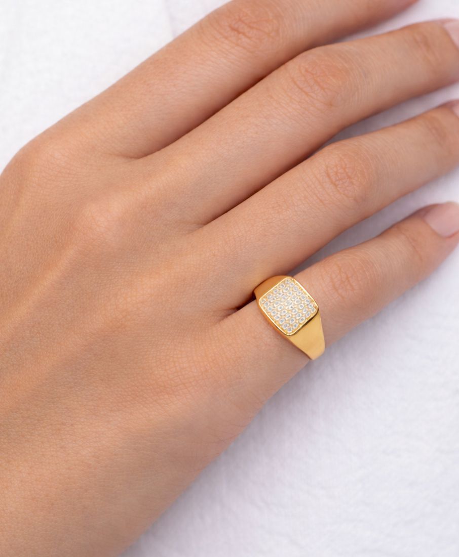 Goldener Herzring